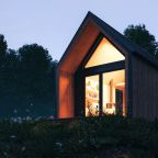Maison de nuit ambiance lumineuse baie vitrée